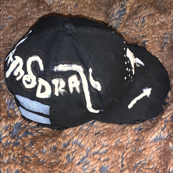 Customized hat - Picture 4 of 4